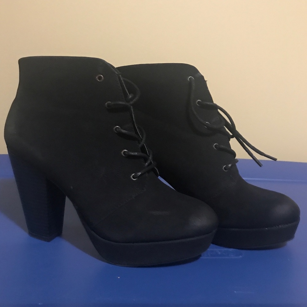 Black Lace-up Ankle Boots
